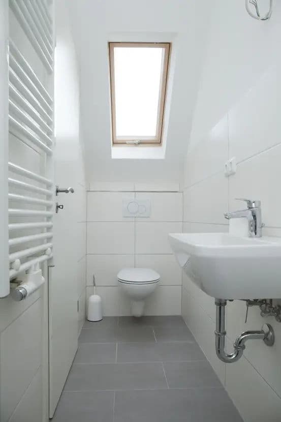 Bild 4 Vermietete Altbauwohnung in Wiesbaden | Wiesbaden, Biebrich | 52m² | 195.000€