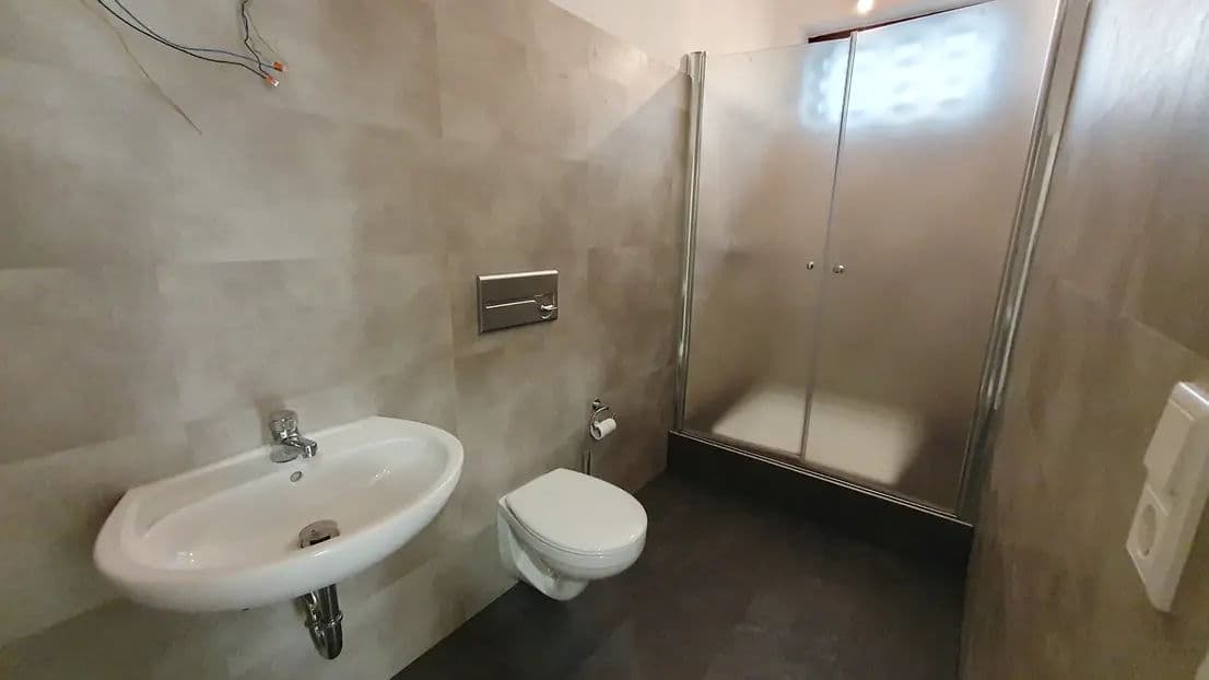 Bild 5 Ehemalige Arztpraxis zur Umnutzung | Bremen | 171m² | 265.000€