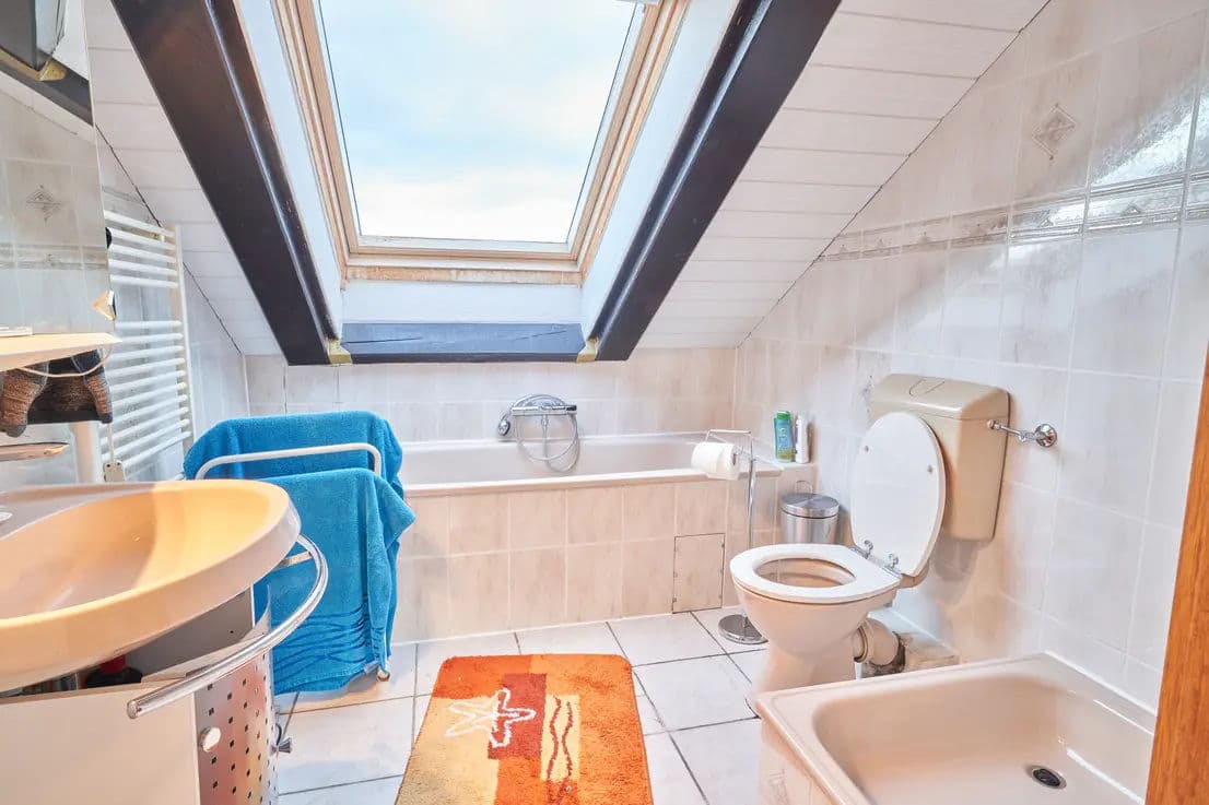 Bild 5 Solide Dachgeschoss-Wohnung mit Gartennutzung | Gerolsheim bei Ludwigshafen | 78m² | 109.000€