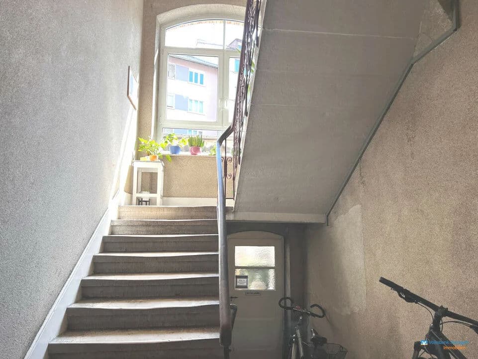 Bild 2 Schöne DG-Wohnung in Stuttgart | Stuttgart | 90m² | 379.000€