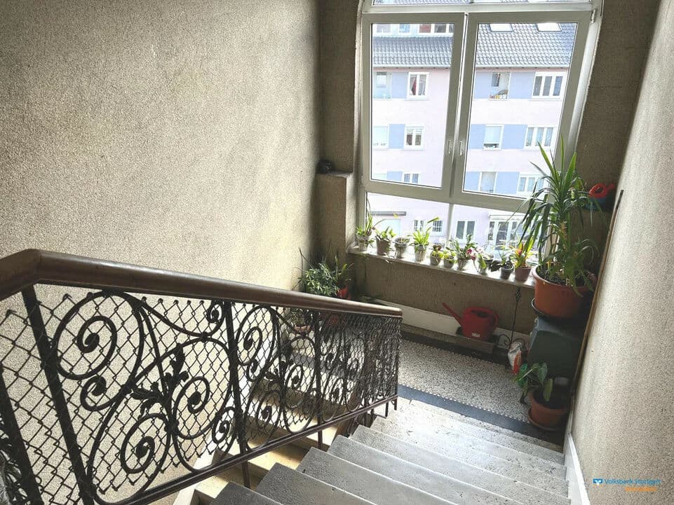Bild 3 Schöne DG-Wohnung in Stuttgart | Stuttgart | 90m² | 379.000€