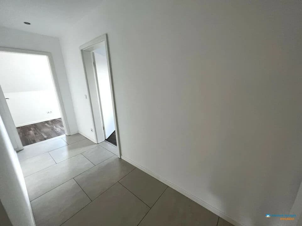 Bild 9 Schöne DG-Wohnung in Stuttgart | Stuttgart | 90m² | 379.000€