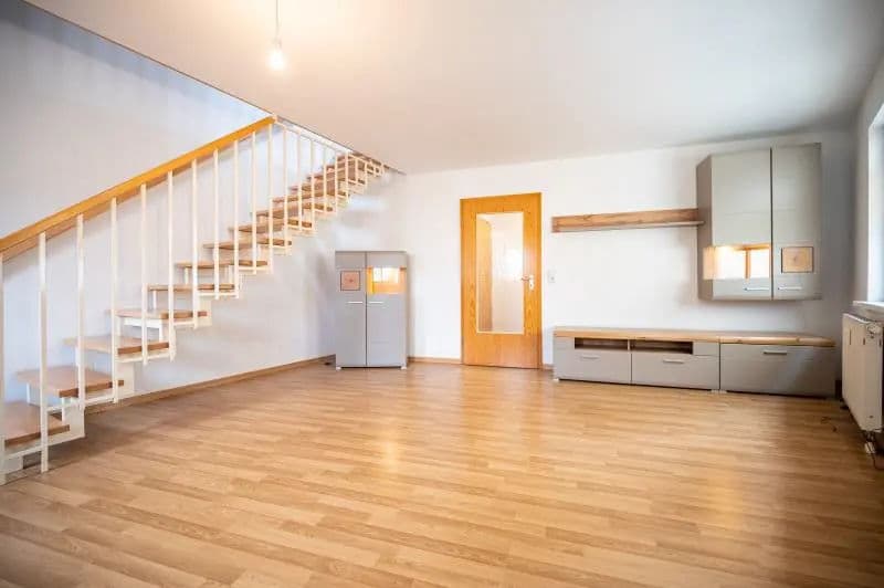 Bild 2 Gut vermietete Wohnung bei Zwickau | Waldenburg | 57.21m² | 65.000€