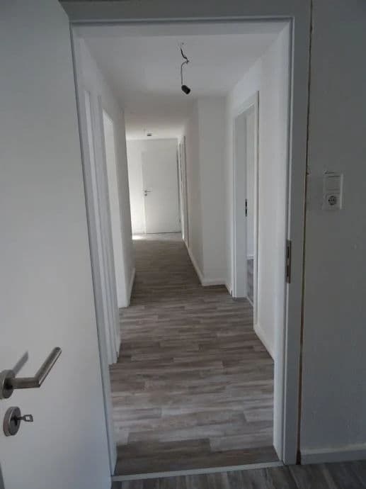 Bild 2 Günstige DG-Wohnung am Kurpark | Bad Eilsen | 93m² | 82.000€