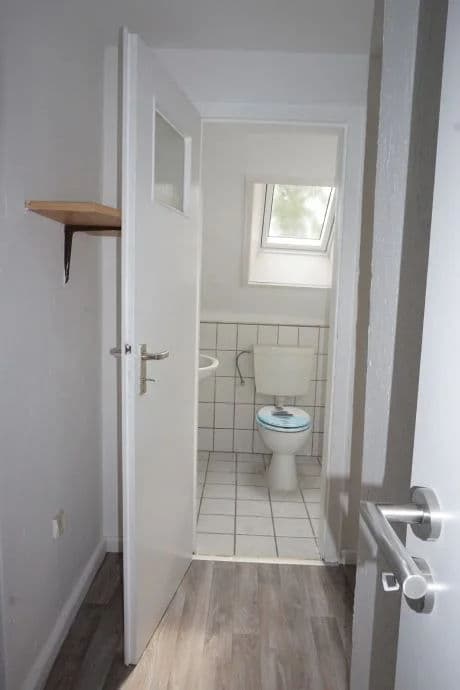 Bild 6 Günstige DG-Wohnung am Kurpark | Bad Eilsen | 93m² | 82.000€