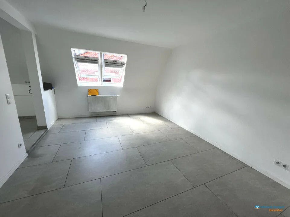 Bild 5 Schöne DG-Wohnung in Stuttgart | Stuttgart | 90m² | 379.000€