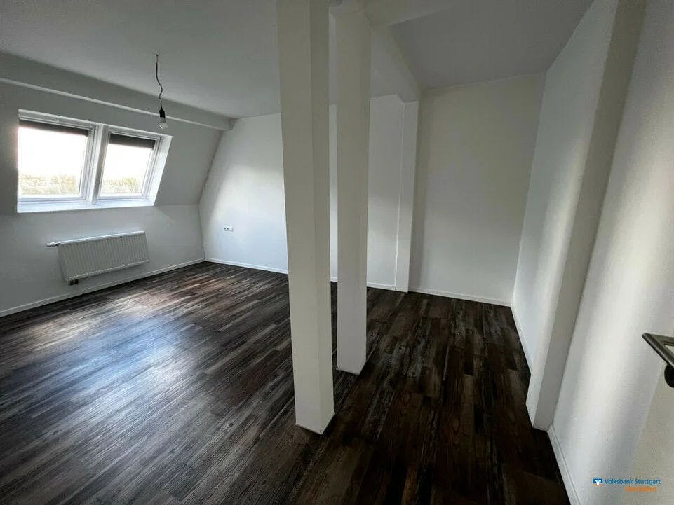 Bild 7 Schöne DG-Wohnung in Stuttgart | Stuttgart | 90m² | 379.000€