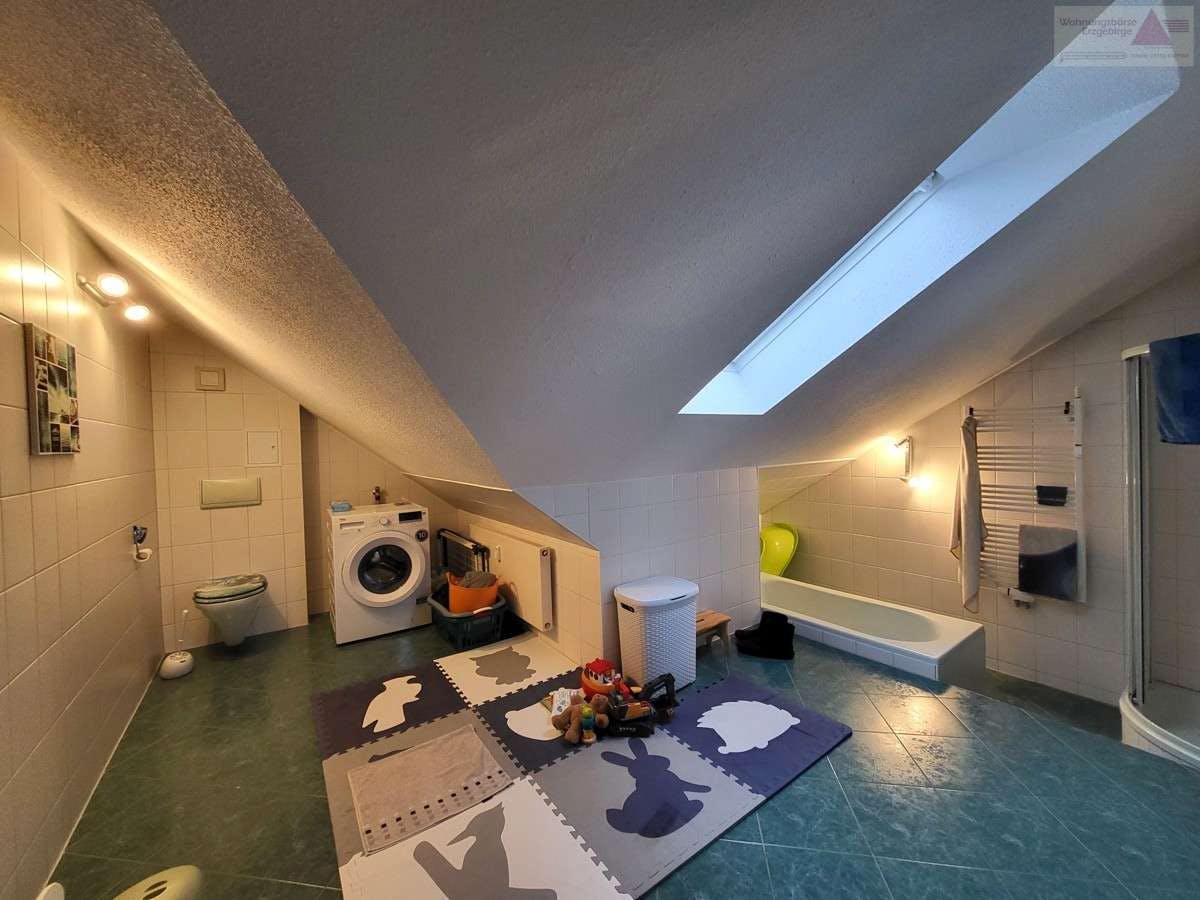 Bild 8 Unter €1.000/qm für eine topmoderne Wohnung | Erzgebirgskreis, Schwarzenberg | 144m² | 130.000€